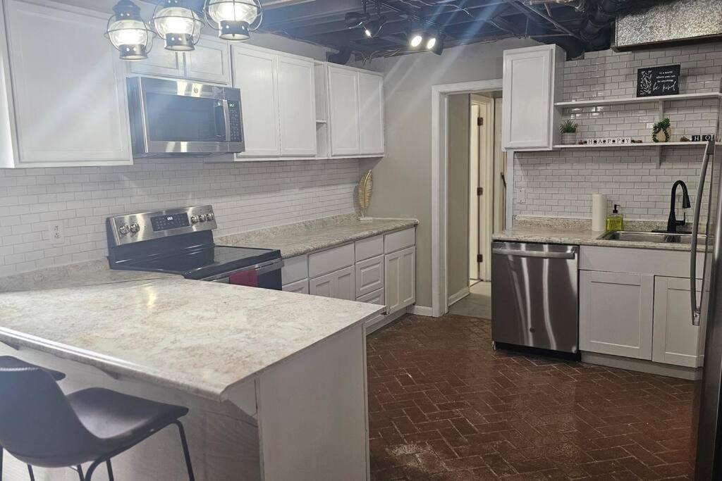 Fully Furnished Vicksburg Home Sleeps 10 Bagian luar foto